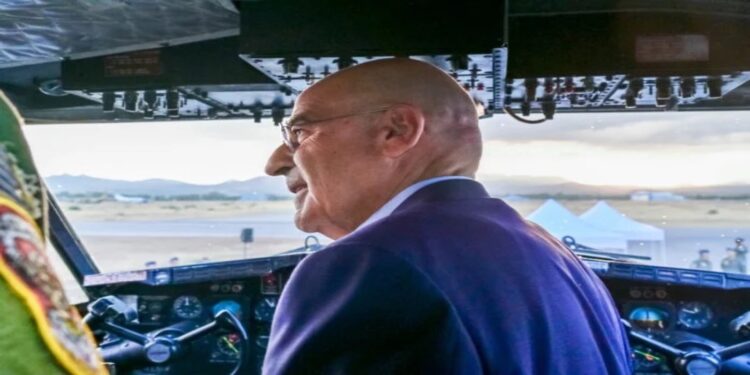 Δένδιας: «Οι Ένοπλες Δυνάμεις στηρίζουν την κοινωνία και ενισχύουν τη συλλογική ασφάλεια»