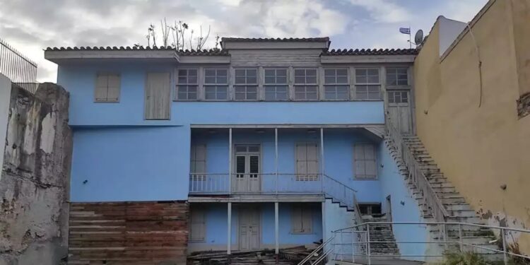 Η «οικία Κοκοβίκου» στην Πλάκα «αναγεννάται» και μετατρέπεται σε χώρο προβολής ταινιών