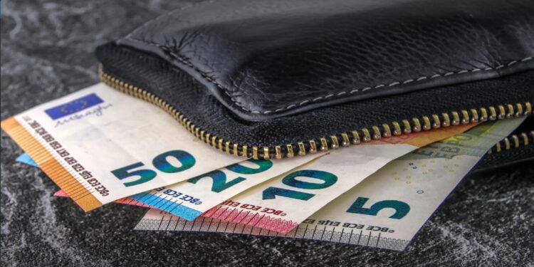 Συντάξεις Σεπτεμβρίου: Αυτές είναι οι ημερομηνίες πληρωμής για μισθωτούς και μη μισθωτούς