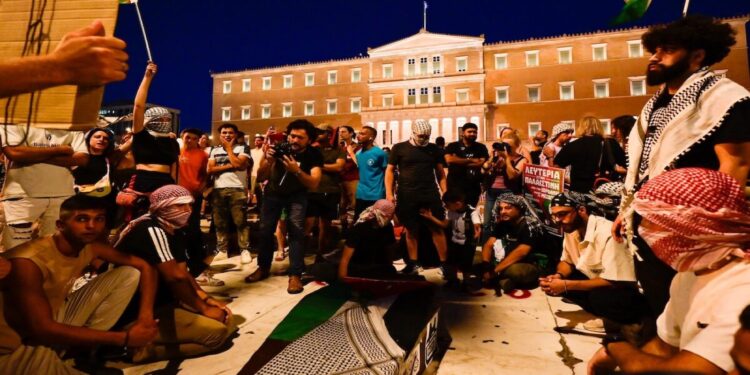 Συγκεντρώσεις αλληλεγγύης στον Παλαιστινιακό λαό σε Αθήνα και Θεσσαλονίκη