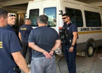 Παλλήνη: Στον ανακριτή σήμερα ο δημοτικός υπάλληλος που συνελήφθη για τέσσερις εμπρησμούς