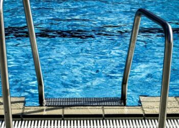 Ηράκλειο: Συλληψεις για τον θάνατο 78χρονης τουρίστριας – Ξεψύχησε ξαφνικά