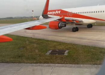 Μάντσεστερ: Σύγκρουση αεροπλάνων στο αεροδρόμιο