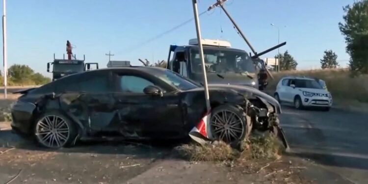 Τροχαίο στη Θέρμη: Επιχειρηματίας με κέντρο αισθητικής η οδηγός της Porsche που ενεπλάκη και διέφυγε από την ηλιοροφή