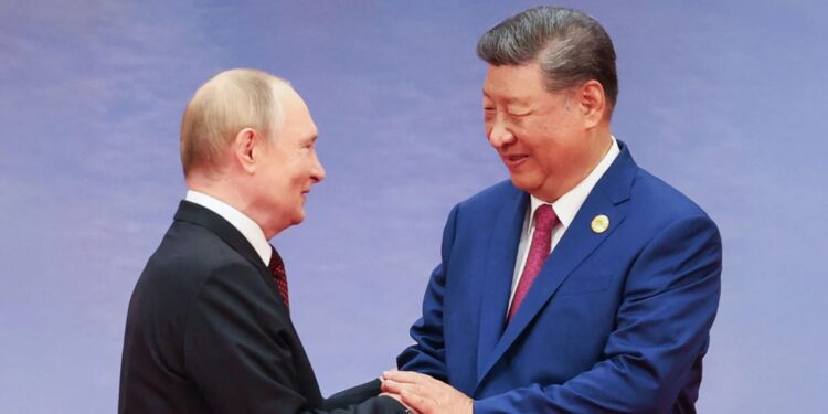 Ο Ελέφαντας στο δωμάτιο με τον Δράκο και την Αρκούδα – Ζωντανεύει ο αμερικανικός εφιάλτης