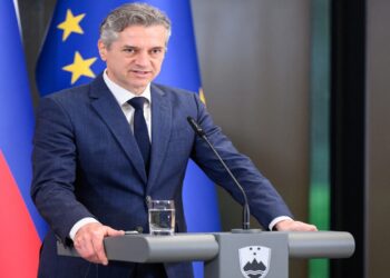 Σλοβενία: Η πρώτη ευρωπαϊκή χώρα που απαγορεύει το εμπόριο όπλων με το Ισραήλ