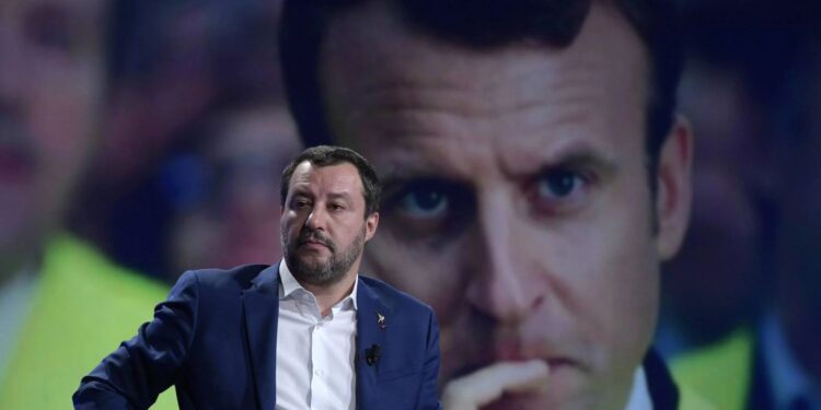 Σαλβίνι Μακρόν