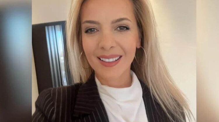 Πυρ ομαδόν από την αντιπολίτευση μετά την παραίτηση Σεμερτζίδου – Ευθείες βολές κατά Μητσοτάκη