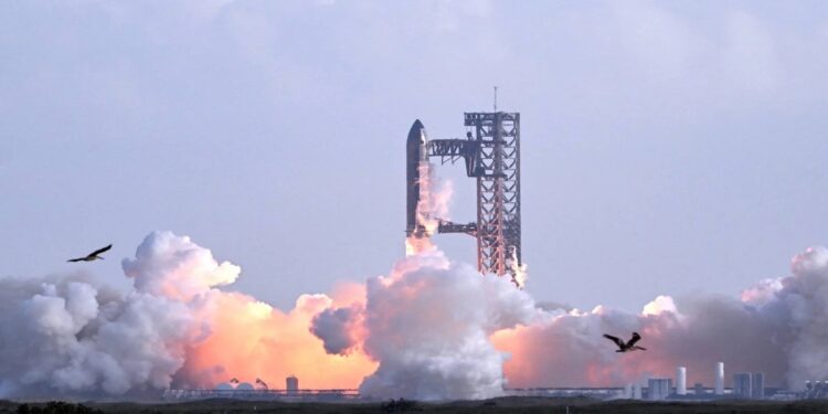 SpaceX: Επιτυχής εκτόξευση του Starship μετά από τρεις συνεχόμενες αποτυχίες