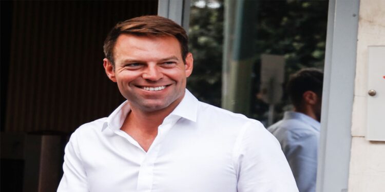 Αγωγή Κασσελάκη σε στέλεχος του ΣΥΡΙΖΑ για το «δάνειο» που έδωσε