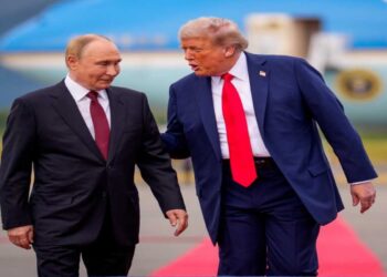 Τραμπ: «Πιστεύω ότι θα τερματίσουμε τον πόλεμο» – Μίλησα ξανά με τον Πούτιν