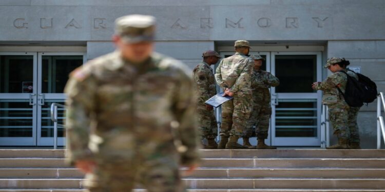 Η κυβέρνηση Τραμπ απείλησε με φυλάκιση τους άστεγους στην Ουάσιγκτον