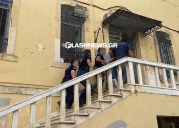 Χανιά: Στον ανακριτή ο 56χρονος που μαχαίρωσε 10 φορές τη σύντροφό του