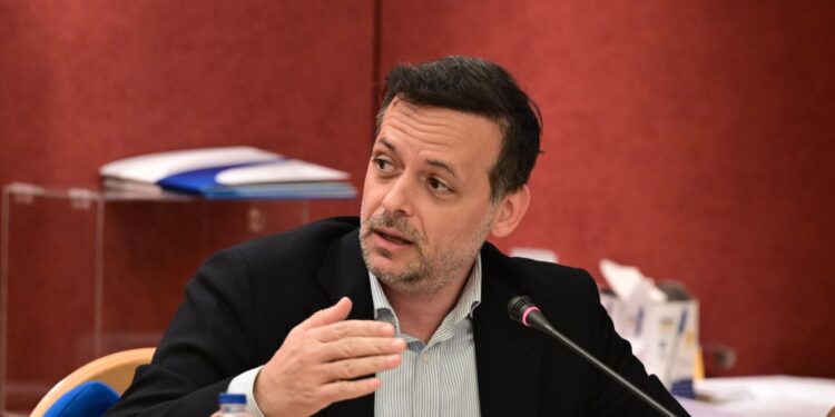 Ο Χάρης Δούκας - Δούκα - ΠΑΣΟΚ