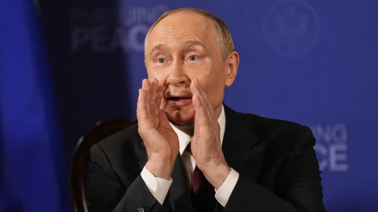 Συνάντηση Τραμπ – Πούτιν: Τι φώναξε ο Ρώσος πρόεδρος στους δημοσιογράφους;