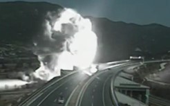 %CE%95%CE%B9%CE%BA%CF%8C%CE%BD%CE%B12