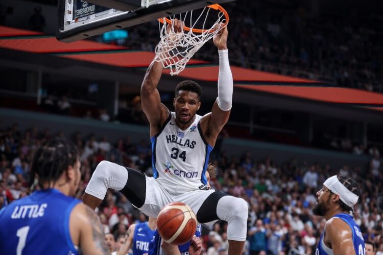 EuroBasket 2025: Χάλκινη η Εθνική μας ομάδα με Γιάννη οδηγό – Νίκη 92-89 απέναντι στη Φινλανδία