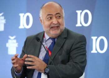 Κομισιόν σε Τσιόδρα: Θα λάβουμε μέτρα για την αντιμετώπιση της νοθείας στο μέλι