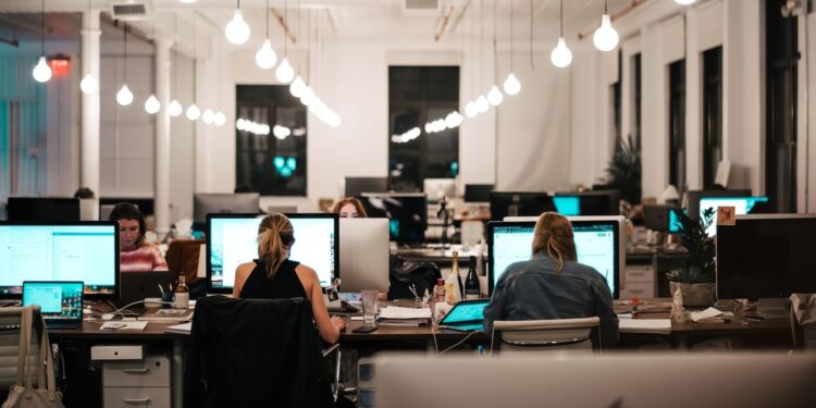 Εργασία - Εργασίας