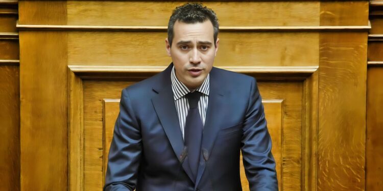 Ο Νίκος Νυφούδης