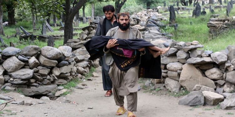 Αφγανιστάν: Ξεπέρασαν τους 1.400 οι νεκροί και 3.000 τραυματίες από τον φονικό σεισμό