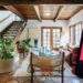 Airbnb: Με νέους κανόνες από την 1η Οκτωβρίου οι βραχυχρόνιες μισθώσεις – Οι έλεγχοι και οι κυρώσεις