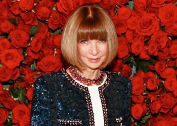 Η Anna Wintour αποχαιρετά τη Vogue: Μια θρυλική πορεία φτάνει στο τέλος της