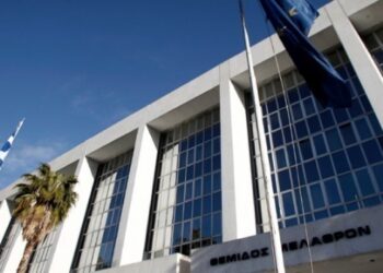 Αίτημα στον Άρειο Πάγο να ανοίξει η ξανά η υπόθεση των Τεμπών