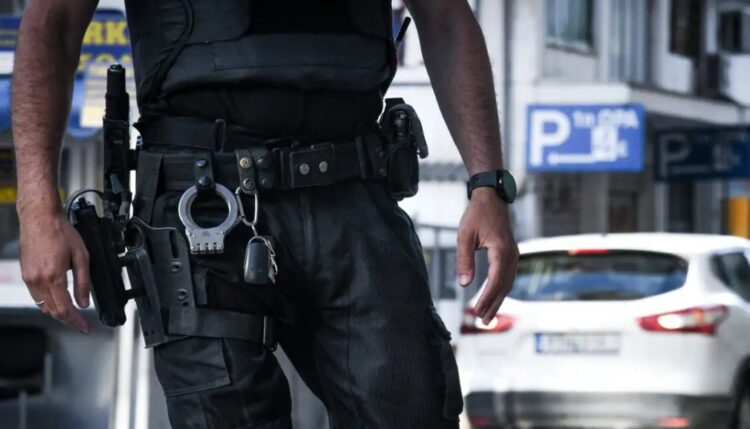 Ξάνθη: Μήνυση κατά του αστυνομικού από το θύμα της ρατσιστικής βίας (βίντεο)