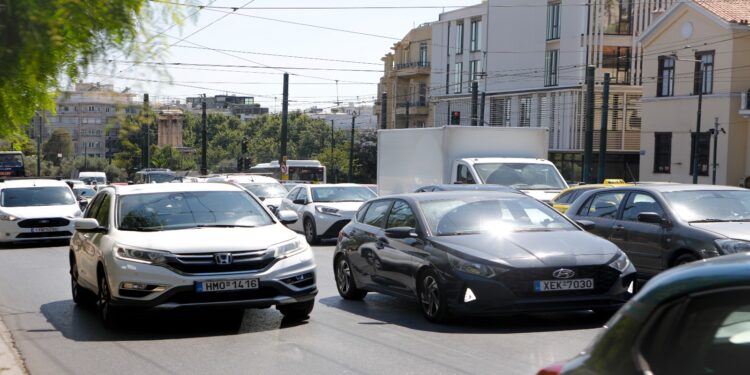 Νέος ΚΟΚ: Όλα όσα πρέπει να ξέρετε – Αναλυτικά τα πρόστιμα ανά παράβαση