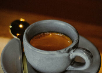 Μνημόσυνο… με χειροπέδες: Οικογενειακός καβγάς κατέληξε στο αυτόφωρο