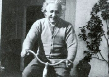 Βιολί του Αϊνστάιν για 300.000 αγγλικές λίρες