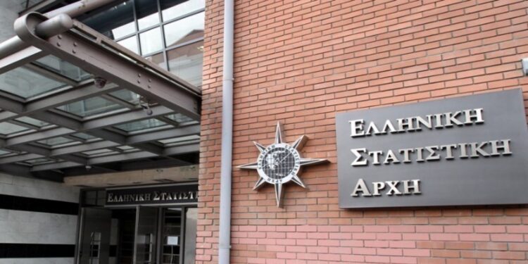 ΕΛΣΤΑΤ: Αύξηση 2,1% σημείωσε ο όγκος των πωλήσεων στο λιανικό εμπόριο της χώρας τον Ιούλιο