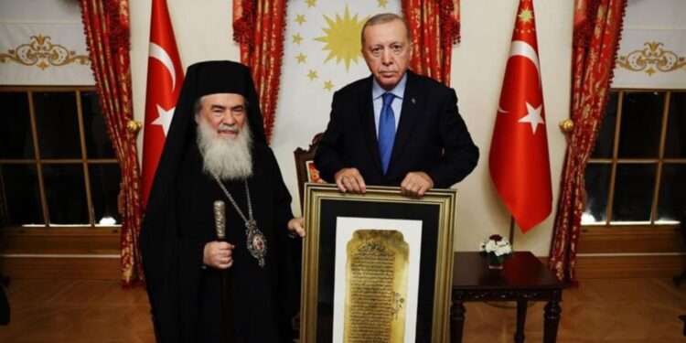 Γιατί ο Ερντογάν συνάντησε τον Πατριάρχη