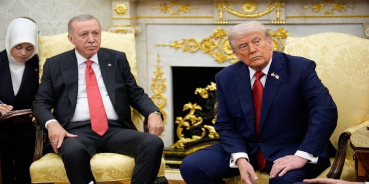 Ερντογάν για Τραμπ: «Δεν είναι δυνατόν να επιλυθούν όλα τα ζητήματα με μία μόνο συνάντηση»