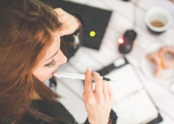 Έρχεται νέο επίδομα 100 ευρώ – Ποιοι θα είναι οι δικαιούχοι