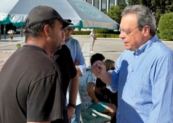 Φάμελλος: «Στηρίζουμε με όλη μας τη δύναμη την ανθρώπινη και αναφαίρετη απαίτησή του για Δικαιοσύνη»