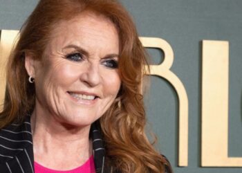 Μυστικά emails της Σάρα Φέργκιουσον με τον Τζέφρι Επστάιν: Τον αποκαλούσε «πιστό φίλο» παρά τη δημόσια αποκήρυξη