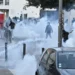 «Φλέγεται» η Γαλλία: Πάνω από 300 συλλήψεις σε 273 συγκεντρώσεις – Μπροστά στην οργή των Γάλλων ο Λεκορνί (βίντεο -φωτό)