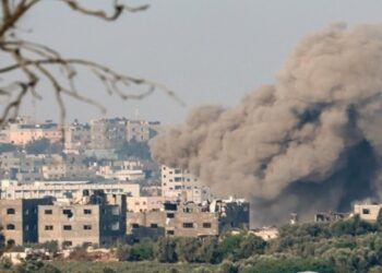 «Ο κόσμος γιορτάζει τη συμβολική αναγνώριση ενός κράτους που δεν θα σταματήσει τους σκοτωμούς μας» – Συνεχίζονται οι επιθέσεις του ισραηλινού στρατού στη Γάζα