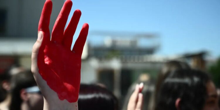 Γυναικοκτονία στη Θεσσαλονίκη: Σοκάρουν οι λεπτομέρειες του εγκλήματος