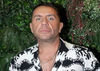 Πώς εντοπίστηκε ο κοριός μέσα στο σπίτι του Γιώργου Μαζωνάκη; – Στο νοσοκομείο η μητέρα του