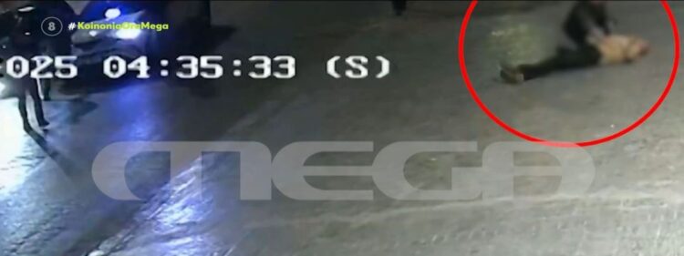 Βίντεο από τη στιγμή που ο 20χρονος γιος επιχειρηματία εμβολίζει αστυνομικό στο κέντρο της Αθήνας