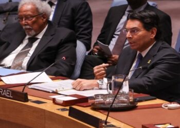 Ισραηλινός πρέσβης στον ΟΗΕ: «Αν δεν υπάρξει κατάπαυση του πυρός θα κινηθούμε προς τη πόλη της Γάζας»