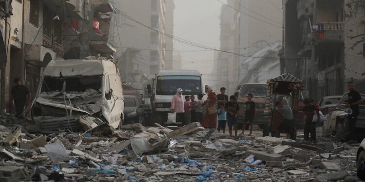 Γάζα: Τουλάχιστον 13 νεκροί σε νυχτερινούς βομβαρδισμούς του Ισραήλ