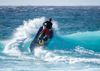 Στο νοσοκομείο 19χρονος που τραυματίστηκε με τζετ σκι σε παραλία του Ρεθύμνου