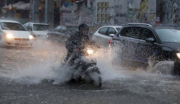 Κακοκαιρία: Σήμανε συναγερμό το 112 – Οι περιοχές που θα πληγούν (χάρτης)