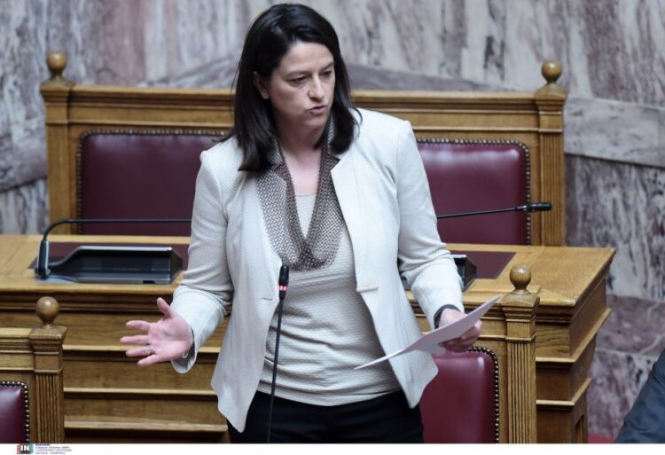 Αντάρτικο 8 βουλευτών της ΝΔ εναντίον Κεραμέως 