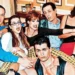 Γιατί οι παλιές αγαπημένες σειρές δεν μας κουράζουν ποτέ;