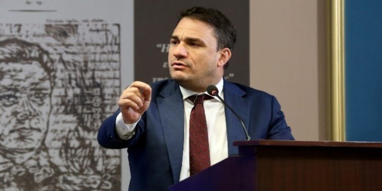 Κώστας Τσουκαλάς: Κύριε Μαρινάκη, κατανοούμε τον πανικό σας